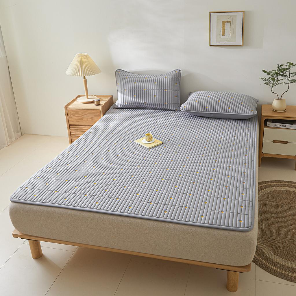 A Class Baby Grade Soybean Filled Mattress Thin Soft Mattress For Home Dormitory Four Seasons Slip Resistant Bed Pad