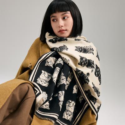 Herbst und Winter Japan und Korea Cartoon Katze Druck Doppelseitiger Zweifarbiger Damen Imitationskaschmir Warmer Schal Klein Frischer Schal