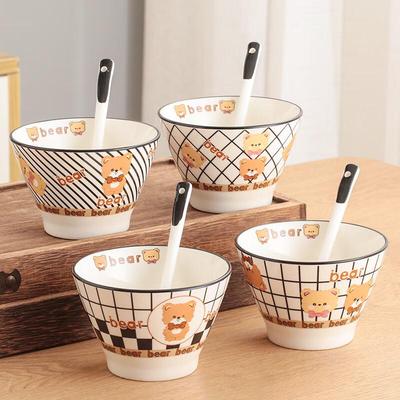 Krmení pevnou stravou – Nádobí pro děti