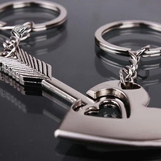 2Pcs Key Chain Heart Multipurpose Zinc Alloy Creative Lovers Keychains for Car Key