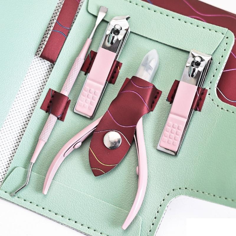 Manicure Set,Nail Clippers Set,4PCS Stainless Steel Nail Care Kit Pedicure Set Cuticle Trimmer with Cuticle Pusher розовый