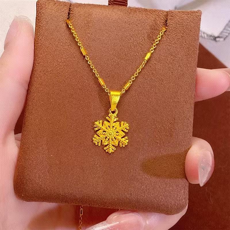 

New Light Luxury Snowflake Pendant for Women, Niche Style, High-end Feel, Sand Gold Chain, Long-lasting Colorfast Gold