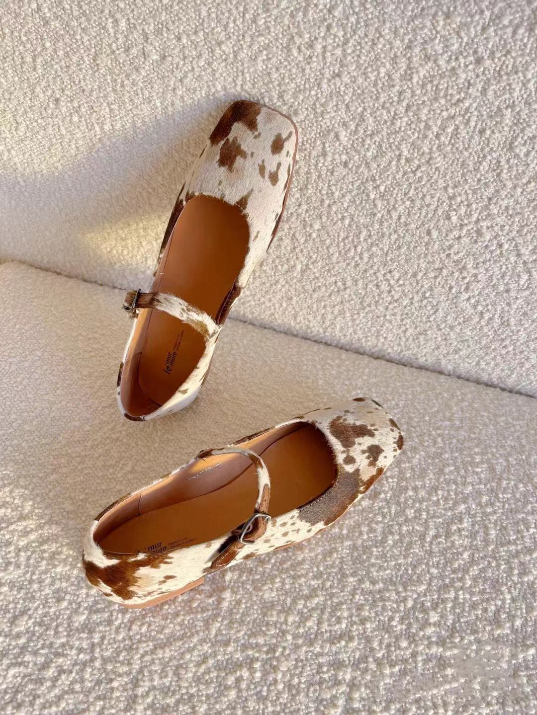 

Женские туфли Мэри Джейн модные высококлассные в горошек из конского волоса на плоской подошве с ремешком-пряжкой на подъеме, на среднем каблуке, с открытым мыском, одинарные туфли, квадратный носок 40 слоновая кость