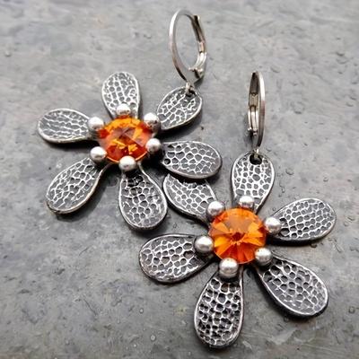 Vintage Eingelegte Koralle Gelbfarbene Steine Ohrringe Ethnisch Kupferfarbenes Metall Schnitzerei Blume Hängeohrringe für Frauen Schmuck