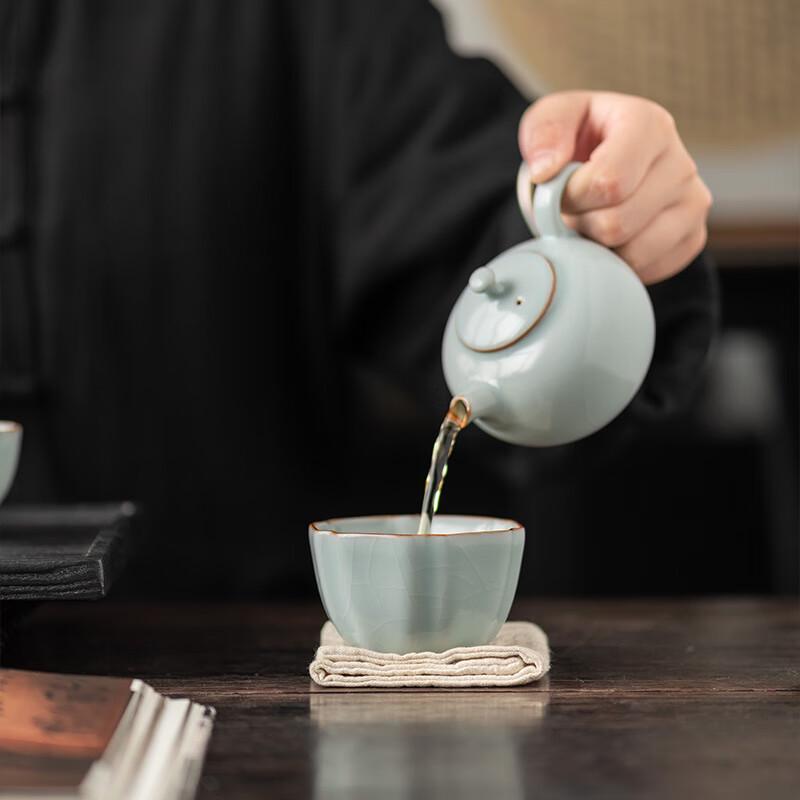 ChaXun Ru Kiln Master Teacup