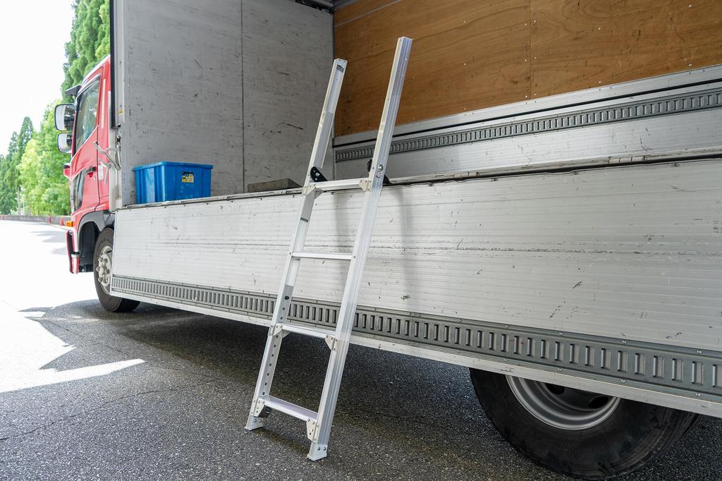 Hasegawa Industrial (Hasegawa) Short Ladder LTM-12 (1.75m) Truck-Compatible (10673)