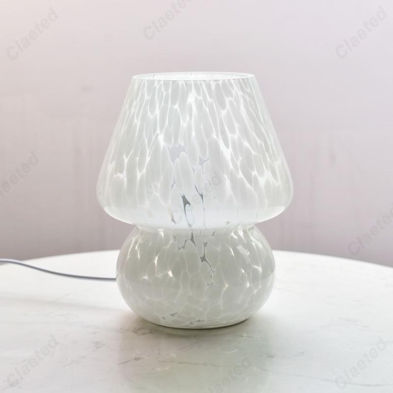 

Creative Simple LED Mushroom Table Lamp Bedroom Bedside Decorative Atmosphere Lighting Lamps Trichromatic light