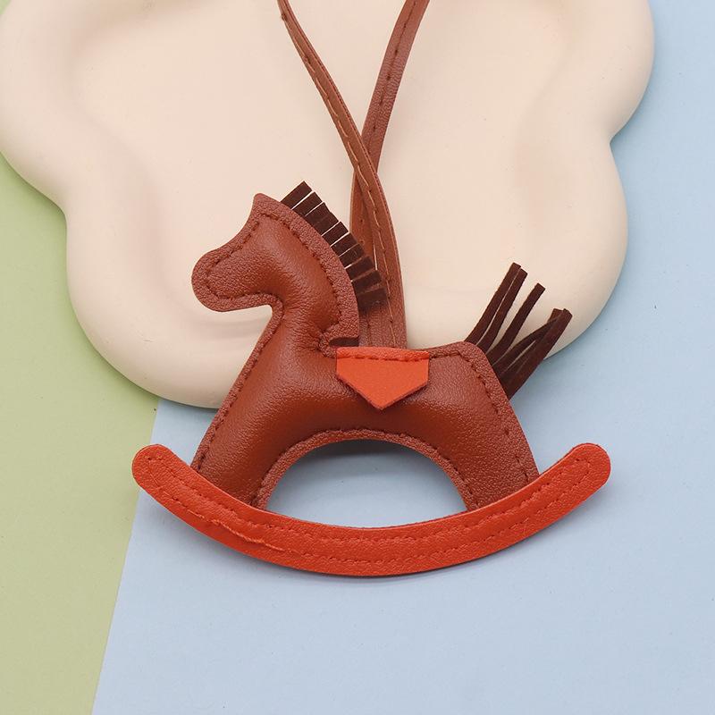 Cheie Breloc Cal Balansoar Farmec Piele PU Modă Bijuterii Noi Pentru Femei Creative Colorate Carusel Mașinuță Pandantiv Geantă Cheie