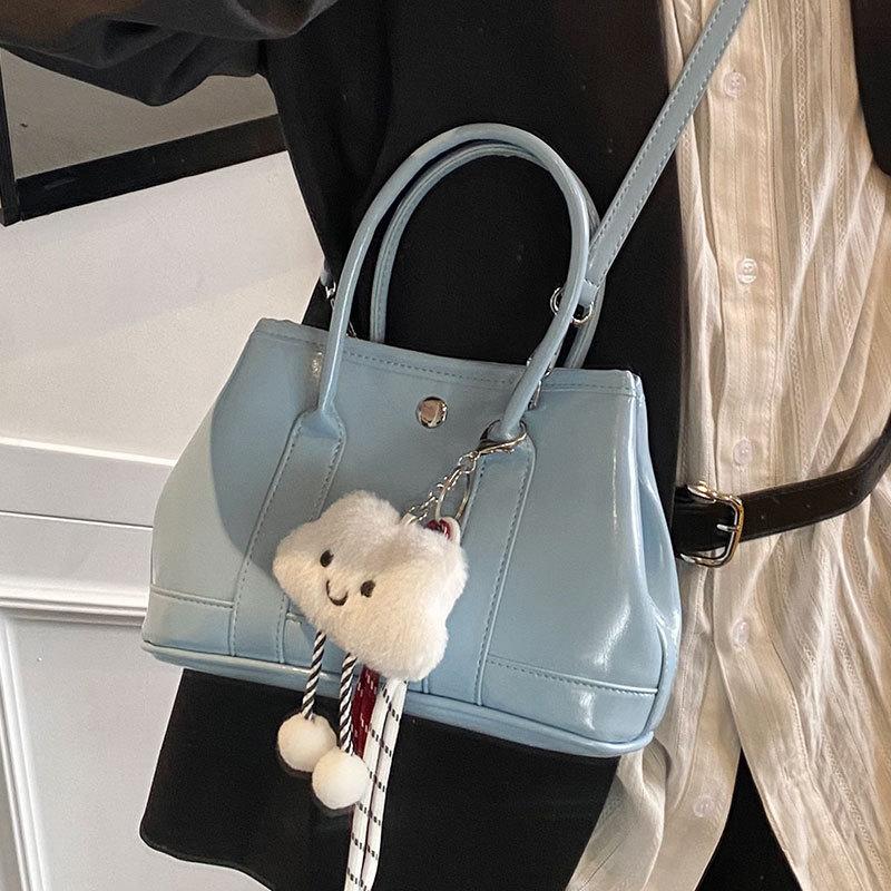 Korean New Product Sweet Cream Style Casual Portable Small Bag Temperament Versatile Simple Solid Color Commuter Messenger Women's Bag