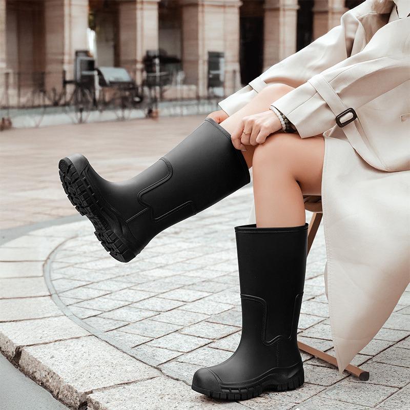 High-end rain shoes women's high tube thick-soled water boots long tube rainy day rain boots velvet kitchen rubber shoes