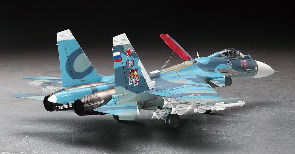 Hasegawa Russian Navy Flanker D Plastic Model E35 1/72 Su-33