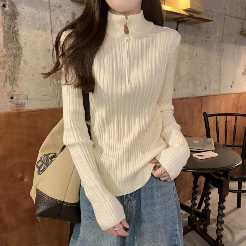 Black sweater autumn and winter semi-turtleneck zipper knitted sweater women's texture feeling inside with a base long-sleeved versatile top