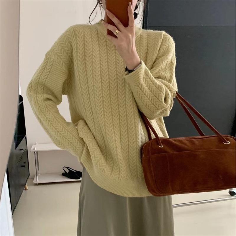 Soft Waxy Round Neck Twist Pullover Women's Top Autumn and Winter New Retro Lazy Premium Knitted Sweater Women's Clothing