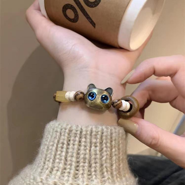 Ceramic Elegant Handcrafted Beaded Bracelet Fashionable And Unique Accessory
