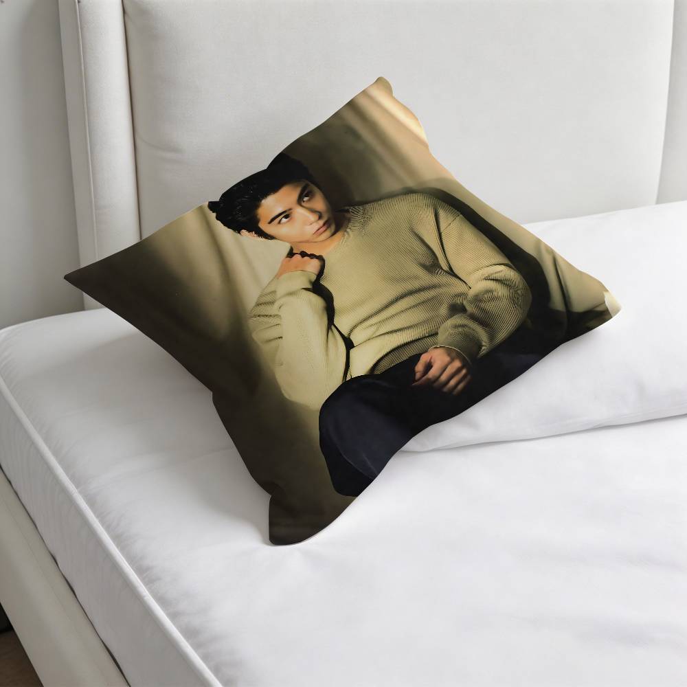 Actor KKento Kaku Square Pillow Cover Decorative Throw Pillow Case for Sofa Couch Bed Home Car Living Room Decoration