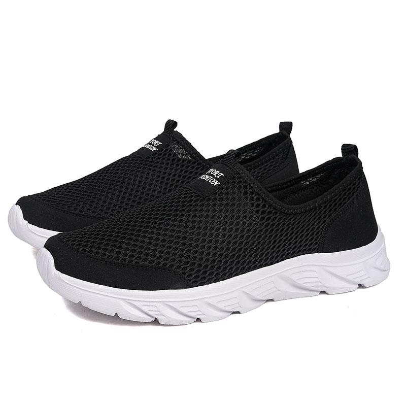 Lightweight Men Casual Shoes Breathable Slip On Male Casual Sneakers Anti-slip Men's Flats Outdoor Walking Shoes Size 39-47