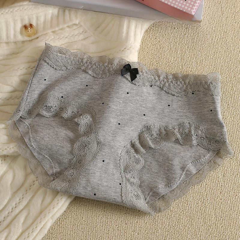 Lady Spring and Autumn Sweet Lace Polka Dot Cotton Antibacterial File Waist Not Clip Hip Breathable No Trace Briefs