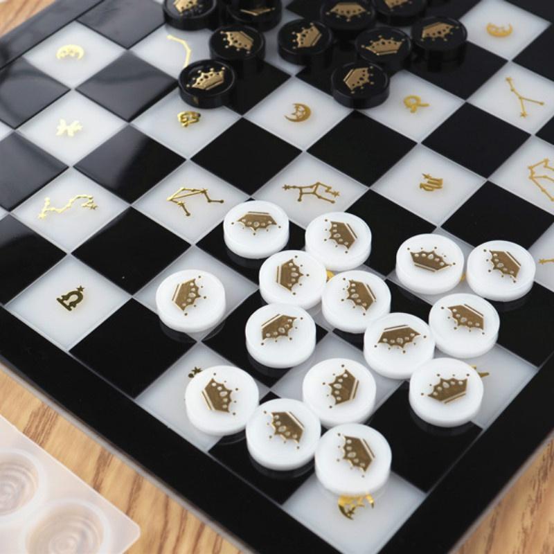 2Pcs Set Diy Epoxy Resin Mirror Silicone Mold for Chess Board Chess Pieces