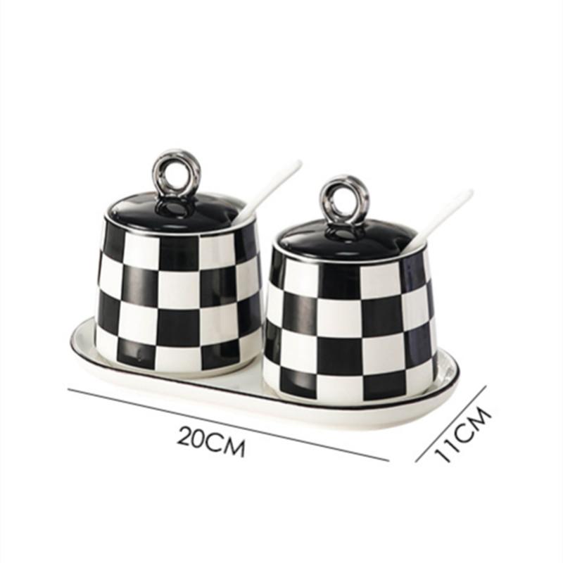 Light Luxury Ceramic Seasoning Jar Set Nordic Kitchen Salt and Pepper Storage Jar Creative Spice Jar Decor Home Seasoning Tools