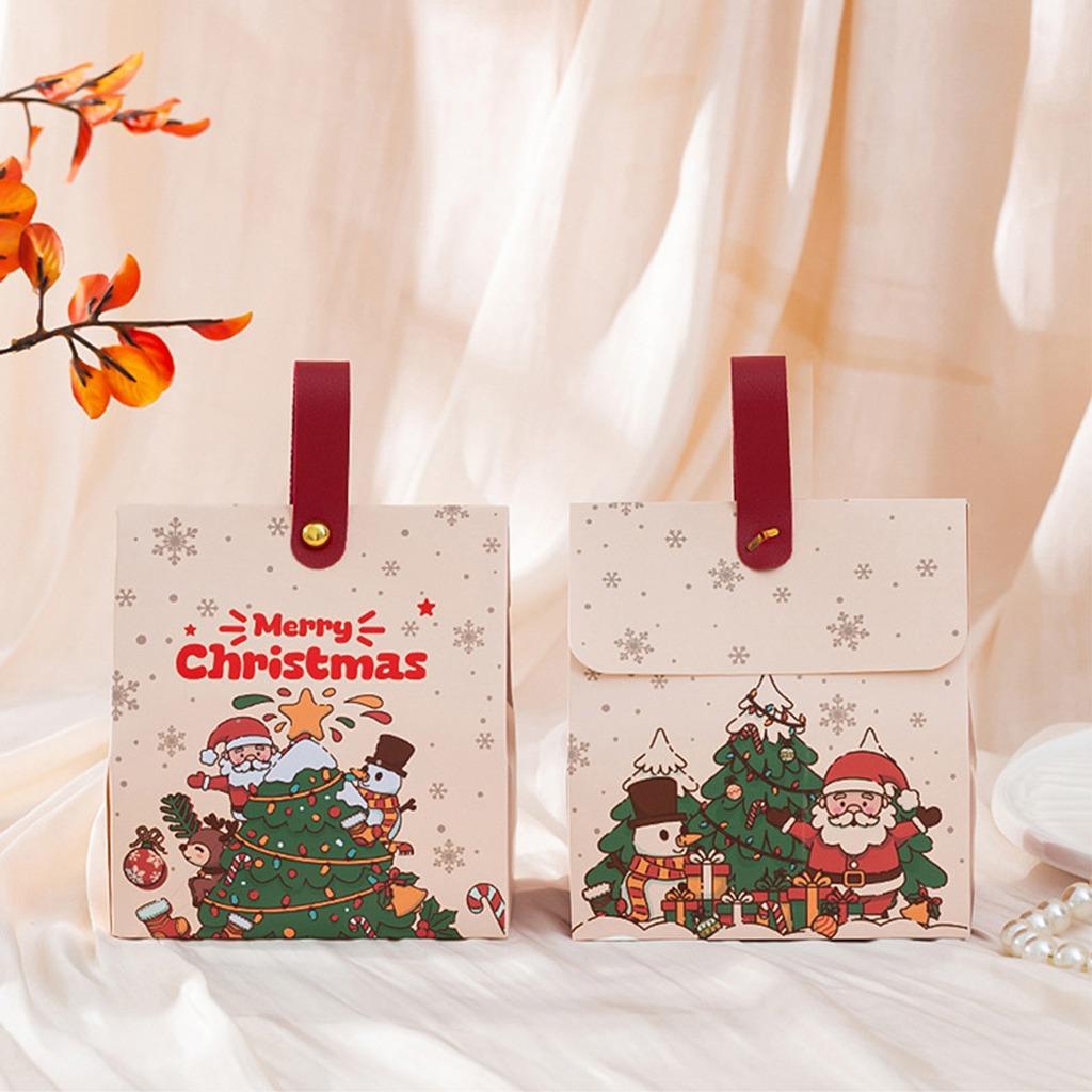 New Portable Christmas Gift Box With PU Handle Thick Cardboard Xmas Candy Treat Box For Holiday Party Favors