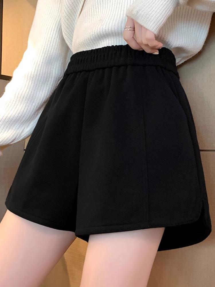 Women's Black High-Waist Woolen A-Line Wide-Leg Shorts - Autumn/Winter Casual Wear