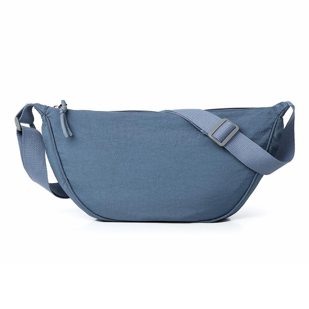 New simple casual lightweight shoulder bag large capacity Korean version messenger bag trendy commuter versatile dumpling bag