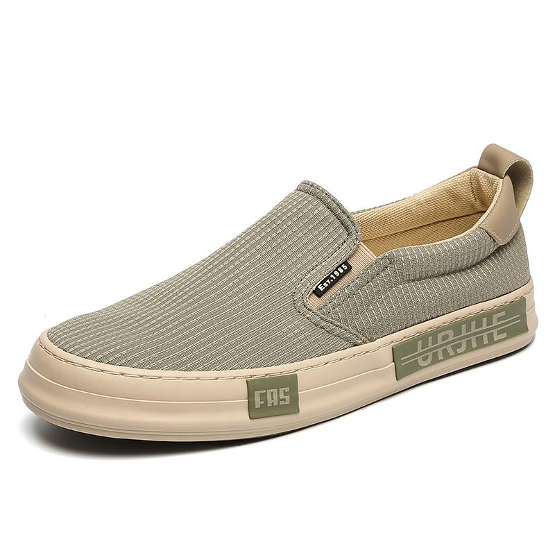 New Spring Men's Shoes Korean Style Lightweight Casual Men's Canvas Shoes Breathable One Foot Pedal Shoes for Men