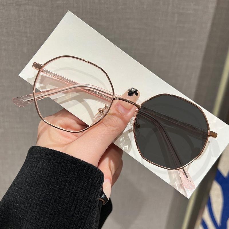 Polygonal-Frame Photochromic Myopia Glasses Ultra-Lightweight High-Definition Eyewear Minus Diopter Eyeglasses 0 To -4.0