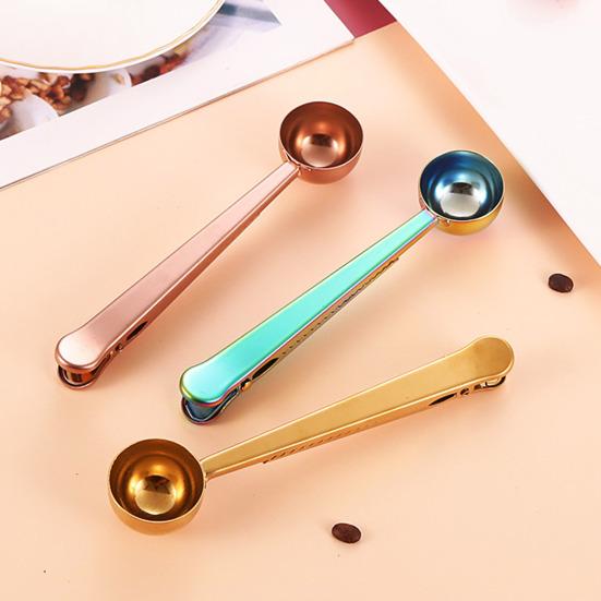 2-in-1 Stainless Steel Coffee Scoop Bag Sealer Measuring Spoon with Built-In Clip Rust-Proof Dishwasher Safe Kitchen Essential for Coffee Milk Powder