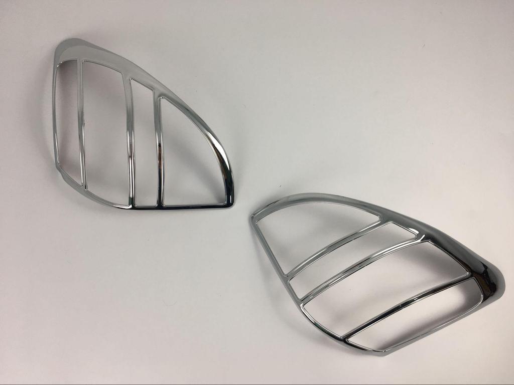 09-13 RAV4 Rear Taillight Decorative Frame and Cover