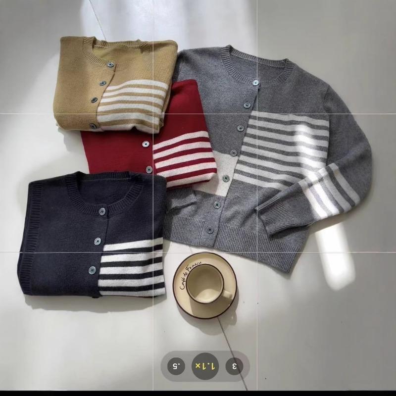 Design Sense Contrasting Color Sweater Jacket Women's Autumn and Winter New Wear Knitted Cardigan Loose Stack Top