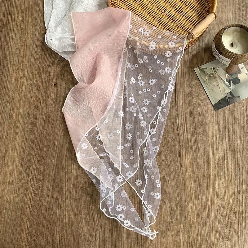 Headscarf female idyllic spring and summer new lace splicing small flower triangle scarf scarf female scarf flower headband hair accessories