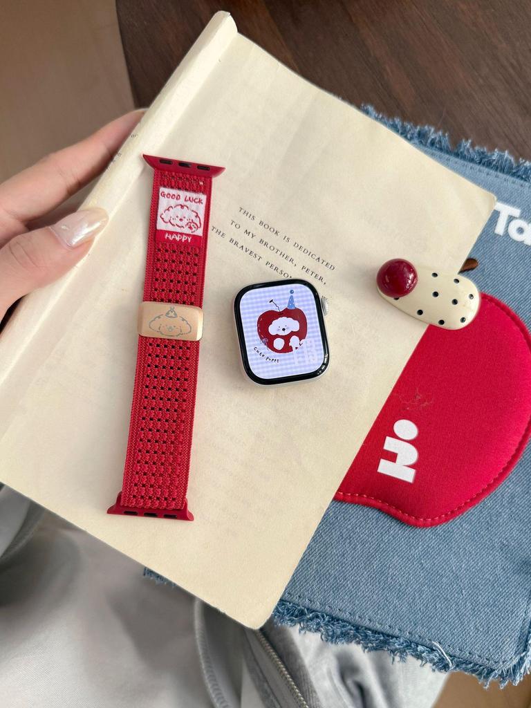 Apple Watch Serie 10 & Ultra Armband: Atmungsaktiv, Magnetverschluss, Welpendesign