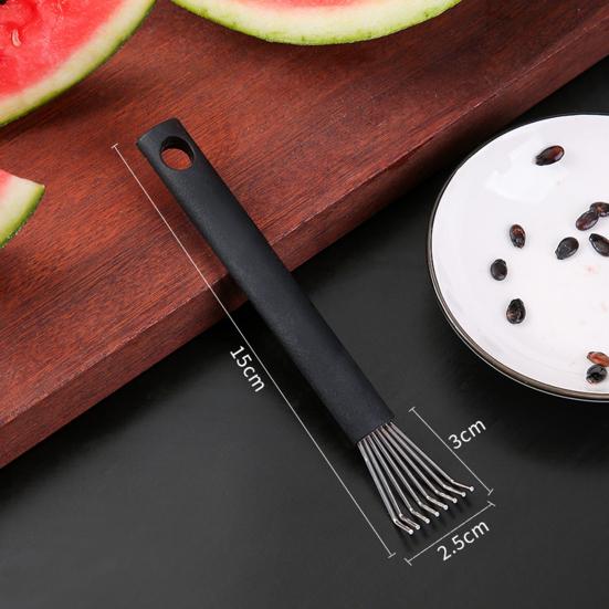 Watermelon Seeds Removal Tool Stainless Steel Watermelon Claw with Handle Fruit Cutting Gadget for Efficiently Cutting Watermelon