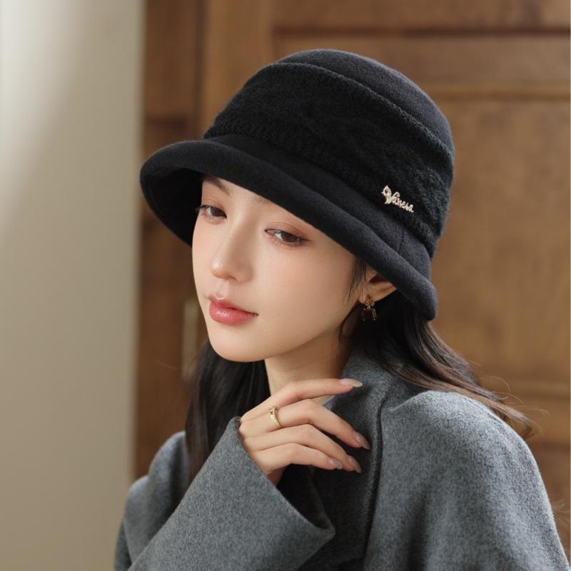 New knitted basin hat women autumn and winter thickened warm bucket hat retro versatile face little mother hat women