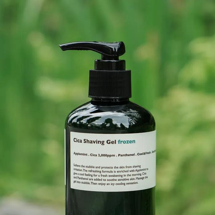[Cooling sensation of the other world] Cica shaving gel frozen