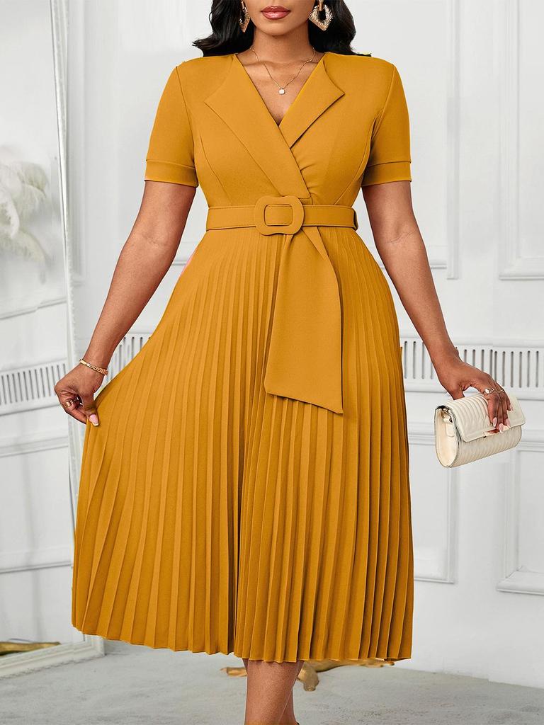 Elegant V-neck Pleated Plus Size Short Sleeve Dress