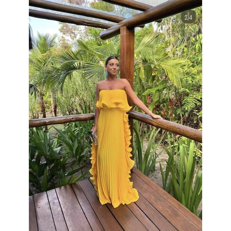 Women's Summer New Pleated Chest-wrapped Swinging Dress