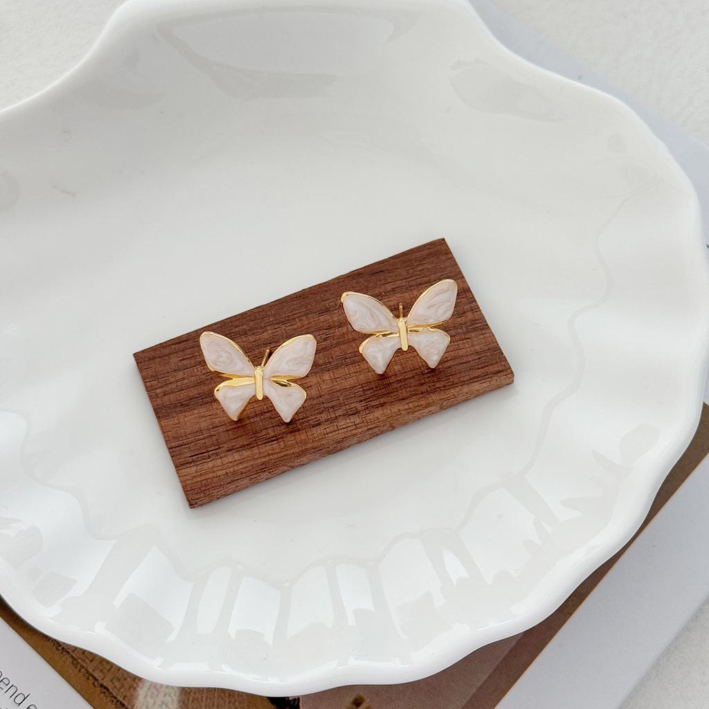 Sweet color butterfly earrings temperament light luxury small fresh versatile earrings butterfly purple exquisite niche