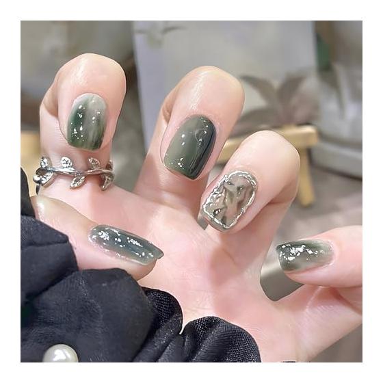 Nail Tips Short False Nails Green 24 Pieces Nail Tips Short Round Tips Popular Japanese Style Stylish Bride Nail Supplies Short Glossy Perforated