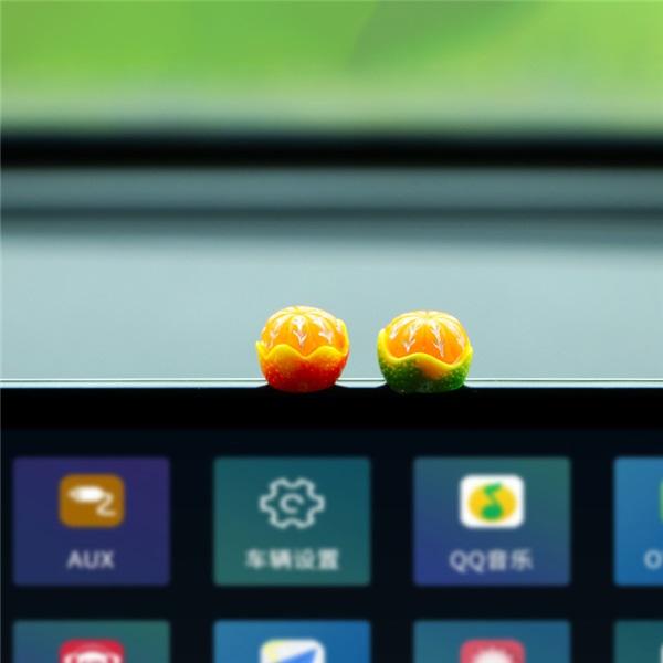 

Милый кролик, аксессуары для салона автомобиля, украшение для центральной консоли, украшение для автомобиля, идеально подходит для электромобилей, декор для автомобиля, небольшие аксессуары