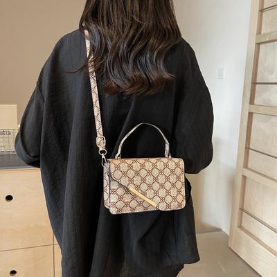 Textured Handbag New Retro and Beautiful Crossbody Bag Fashionable and Trendy Small Square Bag Temperament Commuter Shoulder Bag