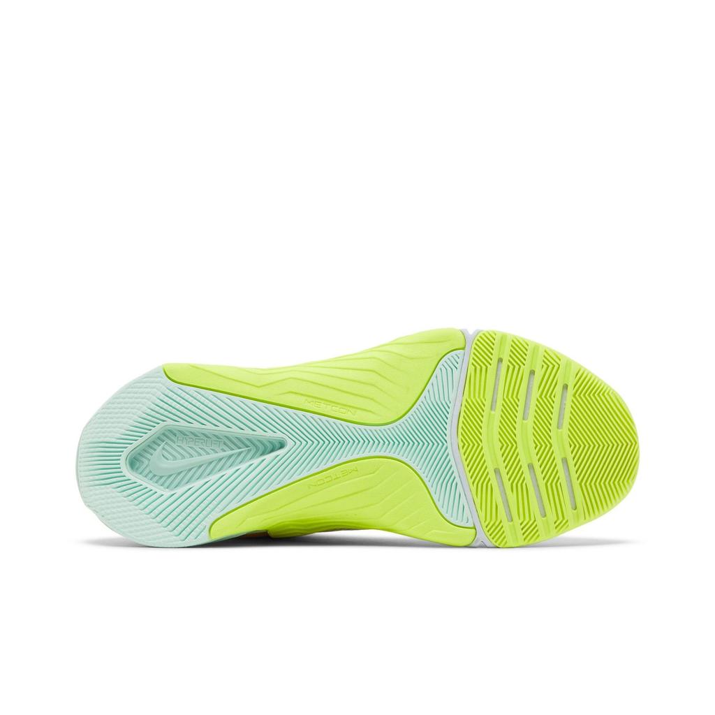Nike Womens Metcon 8 'Arctic Orange Volt' (women's sizes) Arctic Orange / Volt / Football Grey / Cave Purple Training Shoes DO9327 800