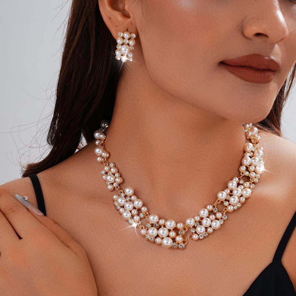 Women's Faux Pearl Alloy Jewelry Set: 3-Piece Necklace & Earrings for Weddings/Gifts
