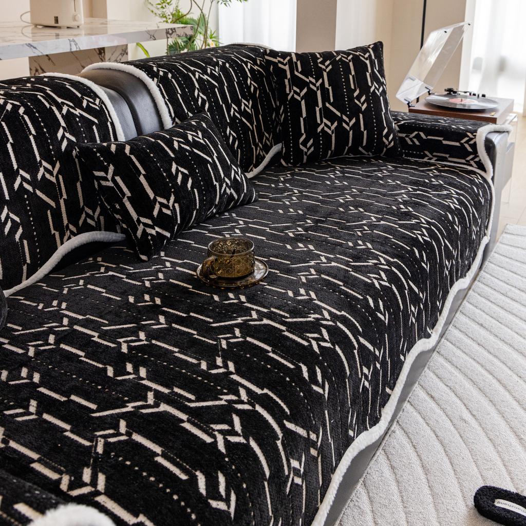 Chenille Sofa Cover for All Seasons Comfortable Straight Row Sofa Seat Cushion Anti Slip and Wrinkle Resistant Cover Cloth Towel