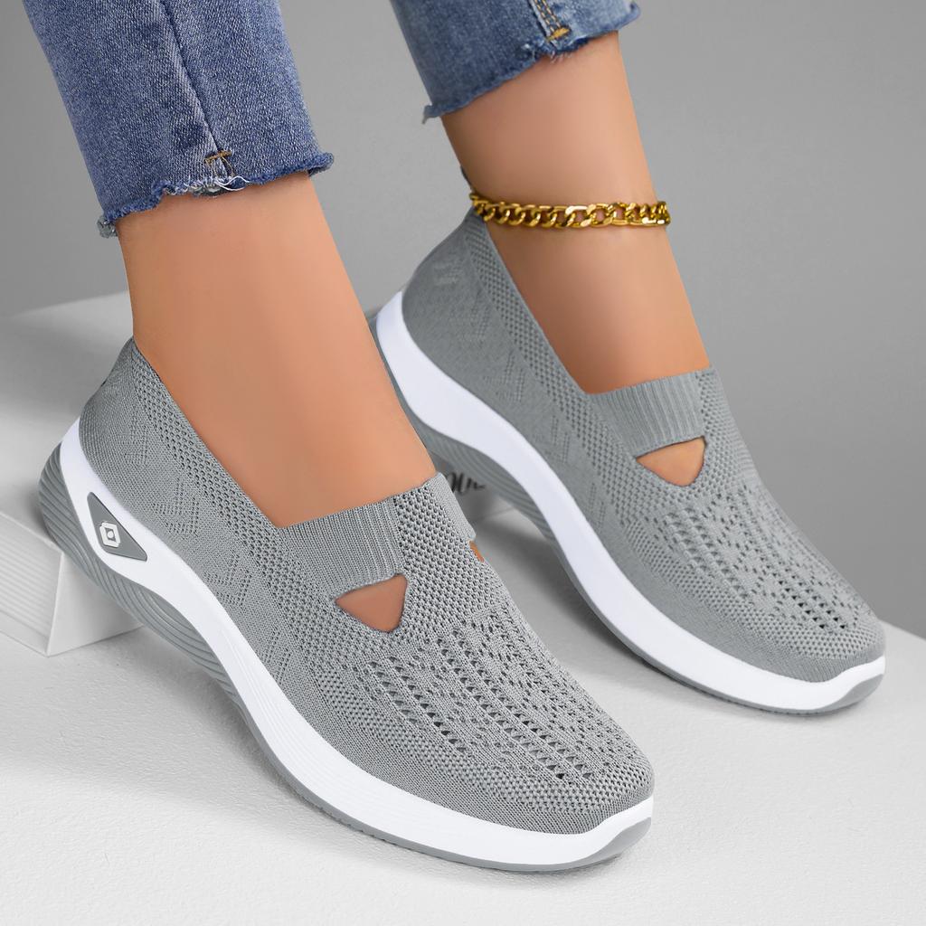 Fashion 2026 Women's Sneakers Breathable Slip On Walking Shoes Mesh Low Top Womens Vulcanized Shoes Soft Sole Lightweight Women Shoes