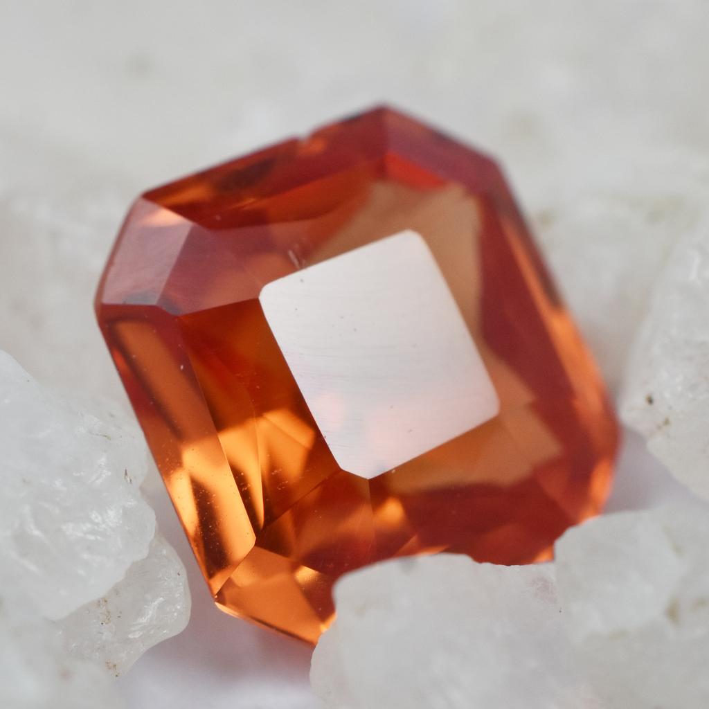Natural Orange Sapphire Loose Gemstone Square Cut 3.80 ct September Birthstone for Gem Collections