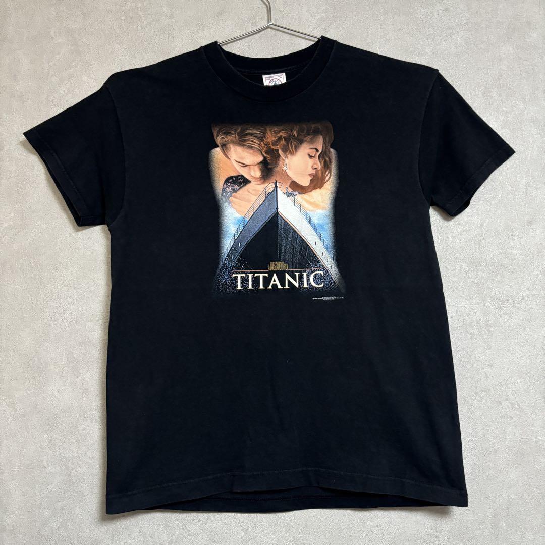

[USED] Titanic Leonardo DiCaprio Movie T-shirt