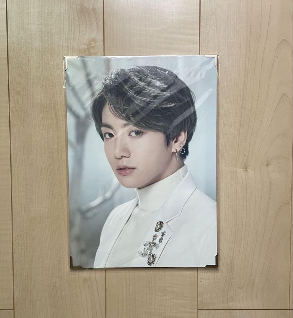 [USED] BTS JUNGKOOK Premium Photo