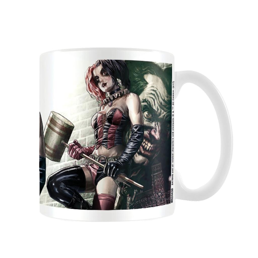 Batman Tazza con posa di Harley Quinn